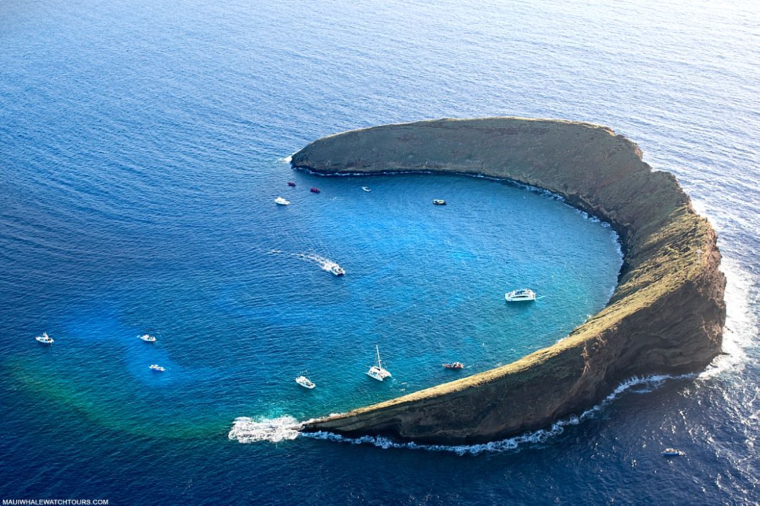Hawaii Places Worth Visiting Molokini